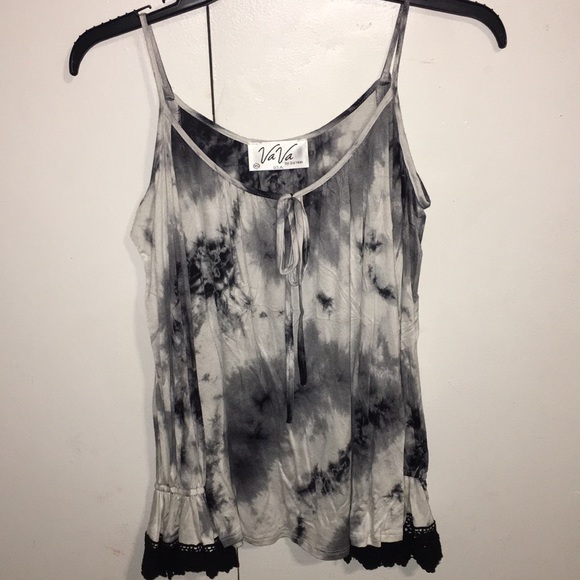 Top - Picture 2 of 3